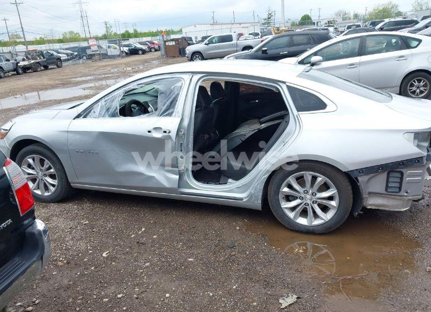 Photo 15 of 2019 Chevrolet Malibu LT (VIN 1G1ZD5ST8KF204974)