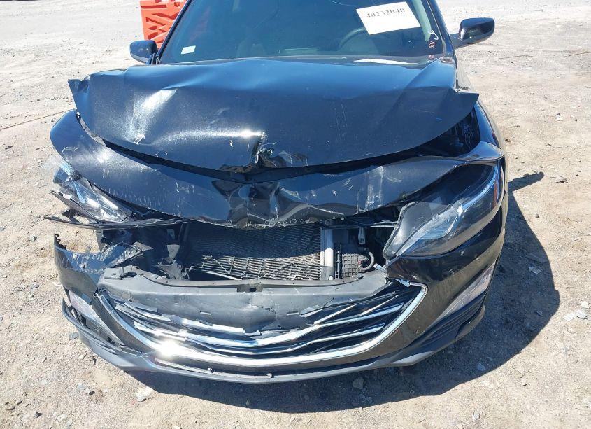 Photo 6 of 2020 Chevrolet Malibu FWD LT (VIN 1G1ZD5ST8LF007966)