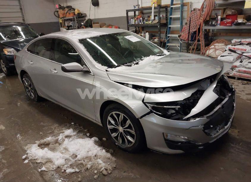 2020 Chevrolet Malibu FWD LT (VIN 1G1ZD5ST8LF013864) main photo