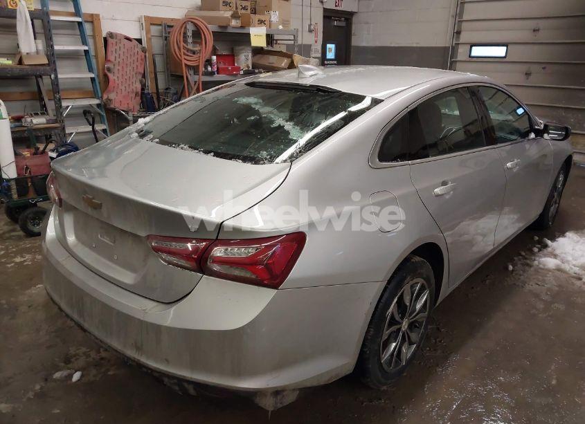 Photo 4 of 2020 Chevrolet Malibu FWD LT (VIN 1G1ZD5ST8LF013864)