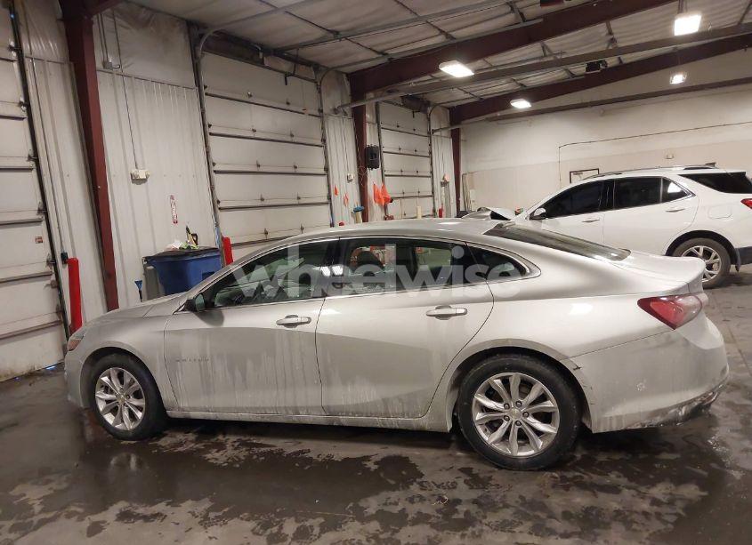 Photo 15 of 2020 Chevrolet Malibu FWD LT (VIN 1G1ZD5ST8LF039770)