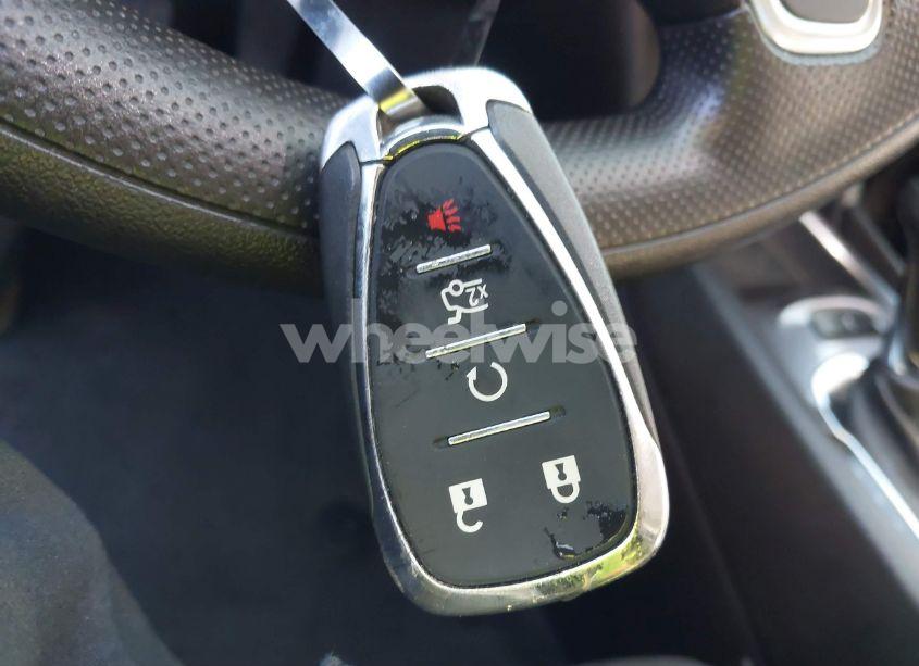 Photo 11 of 2020 Chevrolet Malibu FWD LT (VIN 1G1ZD5ST8LF047223)