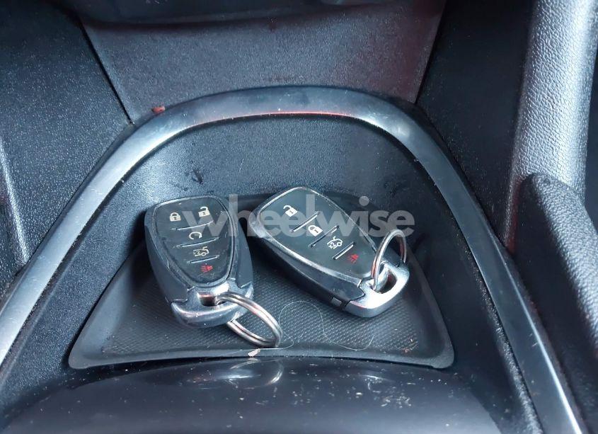 Photo 11 of 2020 Chevrolet Malibu FWD LT (VIN 1G1ZD5ST8LF053961)