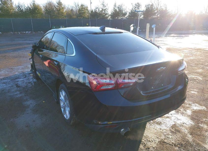 Photo 3 of 2020 Chevrolet Malibu FWD LT (VIN 1G1ZD5ST8LF056293)