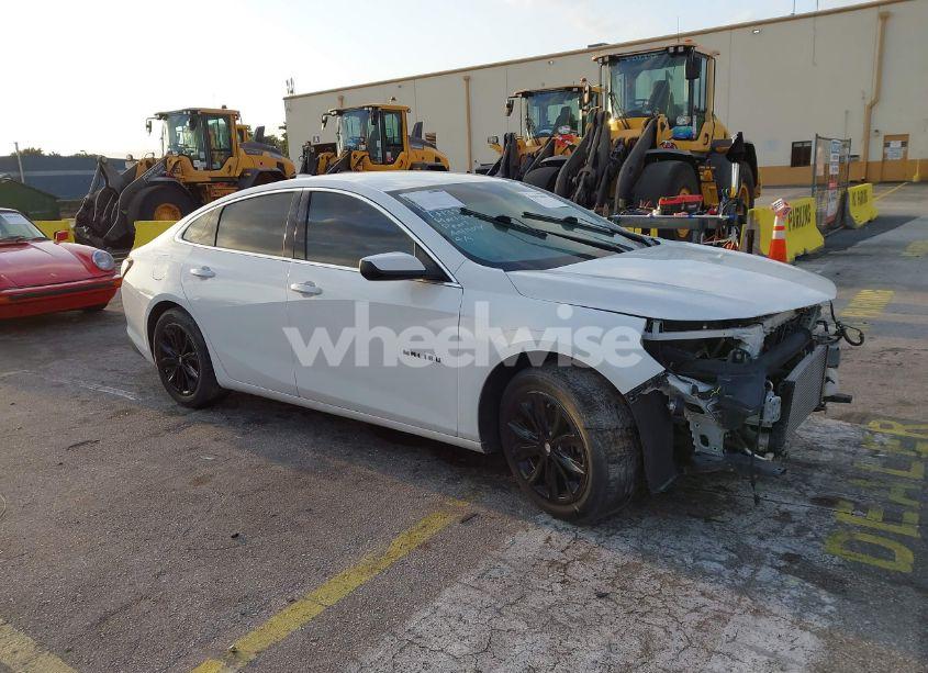 2020 Chevrolet Malibu FWD LT (VIN 1G1ZD5ST8LF066550) main photo