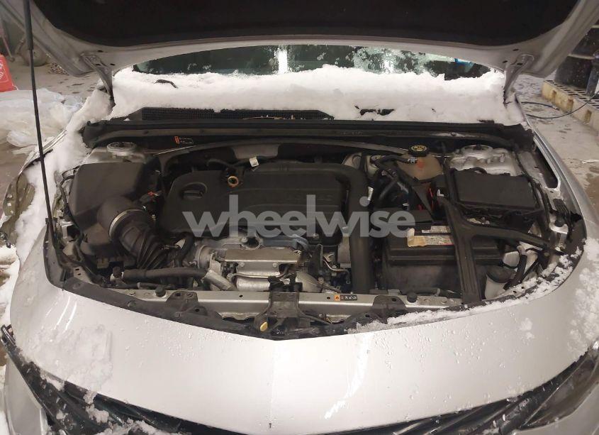 Photo 10 of 2020 Chevrolet Malibu FWD LT (VIN 1G1ZD5ST8LF076351)