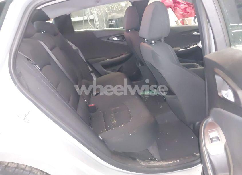 Photo 8 of 2020 Chevrolet Malibu FWD LT (VIN 1G1ZD5ST8LF076351)