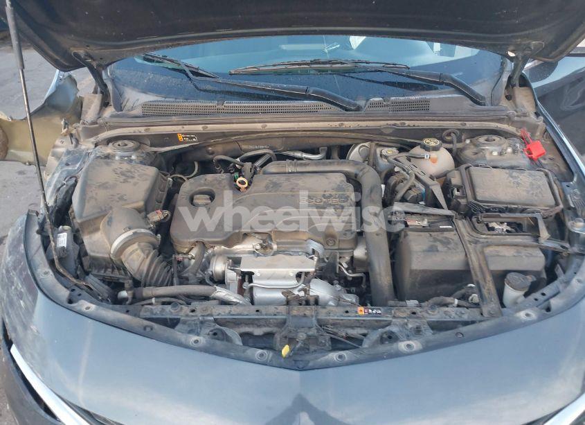 Photo 10 of 2020 Chevrolet Malibu FWD LT (VIN 1G1ZD5ST8LF098155)