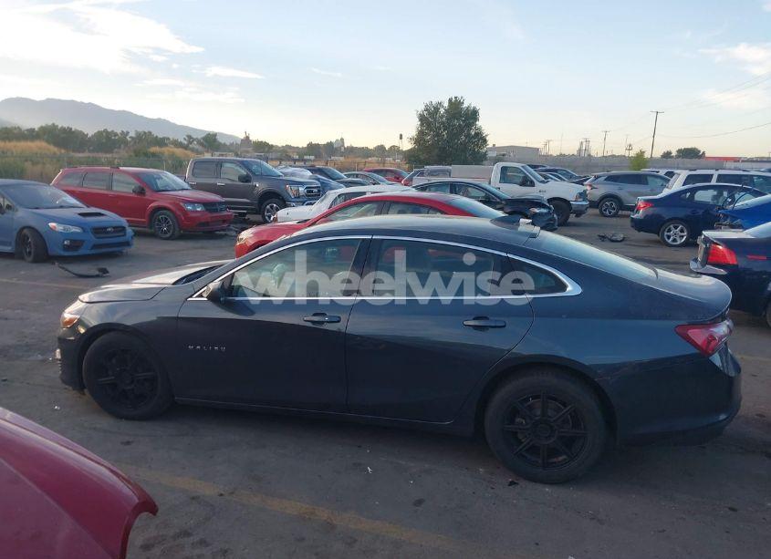 Photo 14 of 2020 Chevrolet Malibu FWD LT (VIN 1G1ZD5ST8LF098155)