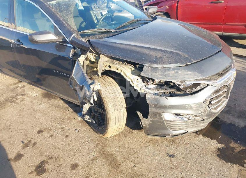 Photo 6 of 2020 Chevrolet Malibu FWD LT (VIN 1G1ZD5ST8LF098155)