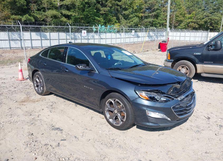2020 Chevrolet Malibu FWD LT (VIN 1G1ZD5ST8LF110661) main photo