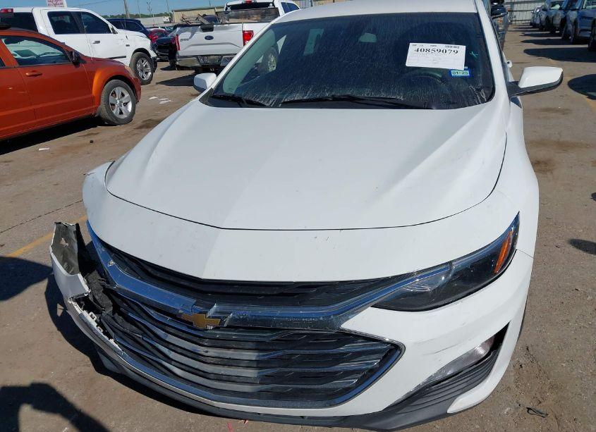 Photo 12 of 2020 Chevrolet Malibu FWD LT (VIN 1G1ZD5ST8LF120364)