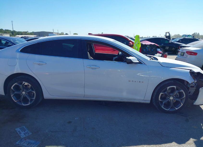 Photo 13 of 2020 Chevrolet Malibu FWD LT (VIN 1G1ZD5ST8LF120364)