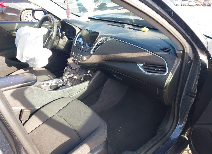 Photo 5 of 2020 Chevrolet Malibu FWD LT (VIN 1G1ZD5ST8LF122597)