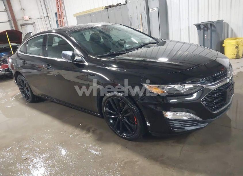 2020 Chevrolet Malibu FWD LT (VIN 1G1ZD5ST8LF134166) main photo