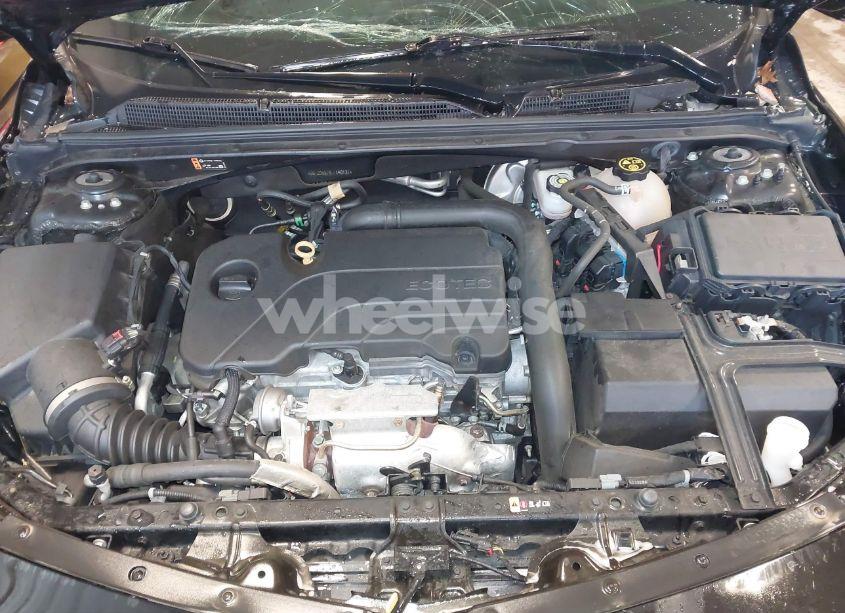 Photo 10 of 2020 Chevrolet Malibu FWD LT (VIN 1G1ZD5ST8LF140131)