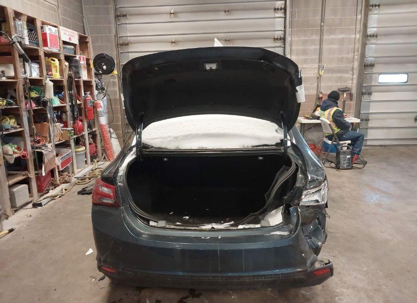 Photo 16 of 2020 Chevrolet Malibu FWD LT (VIN 1G1ZD5ST8LF156409)