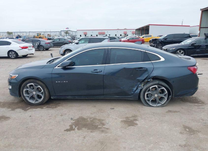 Photo 14 of 2020 Chevrolet Malibu FWD LT (VIN 1G1ZD5ST8LF156555)
