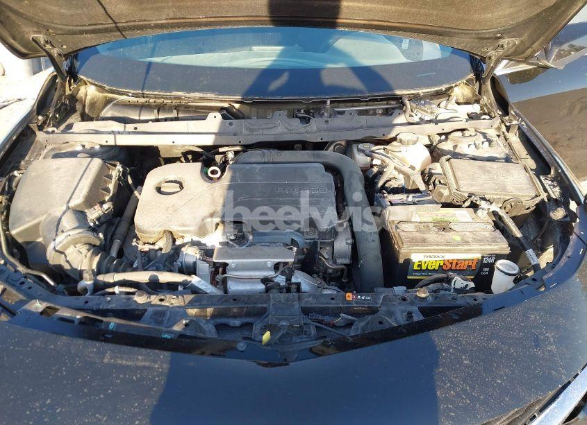 Photo 10 of 2021 Chevrolet Malibu FWD LT (VIN 1G1ZD5ST8MF005457)