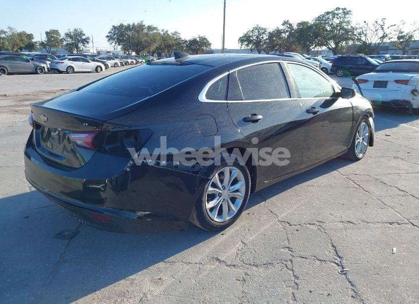 Photo 4 of 2021 Chevrolet Malibu FWD LT (VIN 1G1ZD5ST8MF005457)