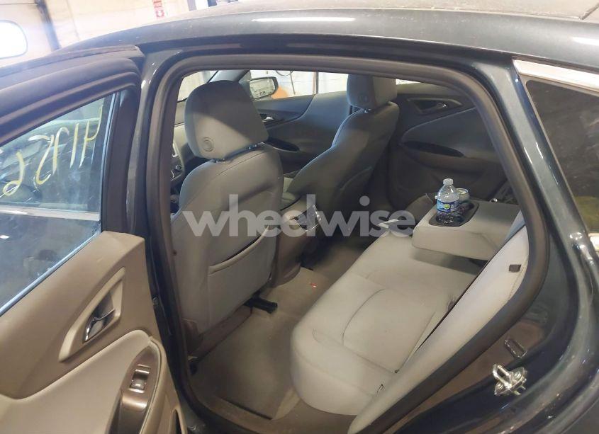 Photo 8 of 2021 Chevrolet Malibu FWD LT (VIN 1G1ZD5ST8MF012635)