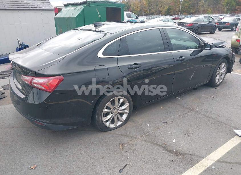 Photo 4 of 2021 Chevrolet Malibu FWD LT (VIN 1G1ZD5ST8MF028284)