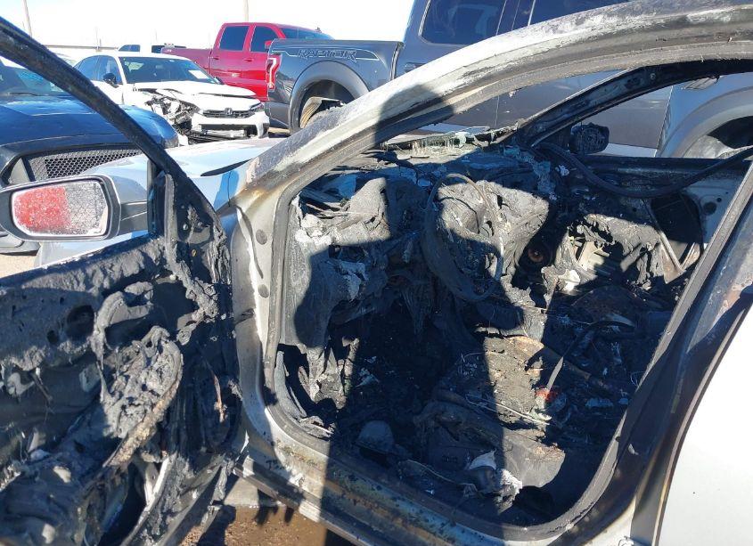 Photo 5 of 2021 Chevrolet Malibu FWD LT (VIN 1G1ZD5ST8MF072320)