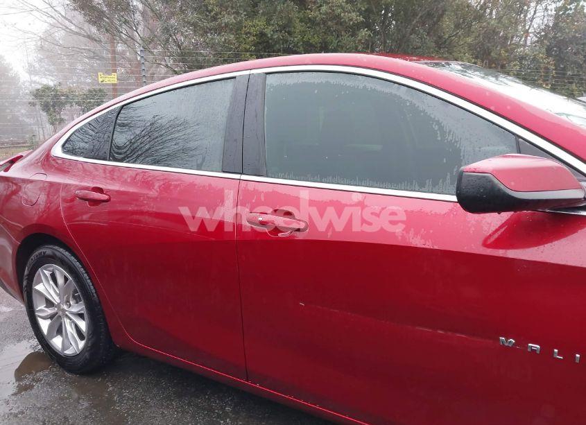 Photo 13 of 2021 Chevrolet Malibu FWD LT (VIN 1G1ZD5ST8MF083687)
