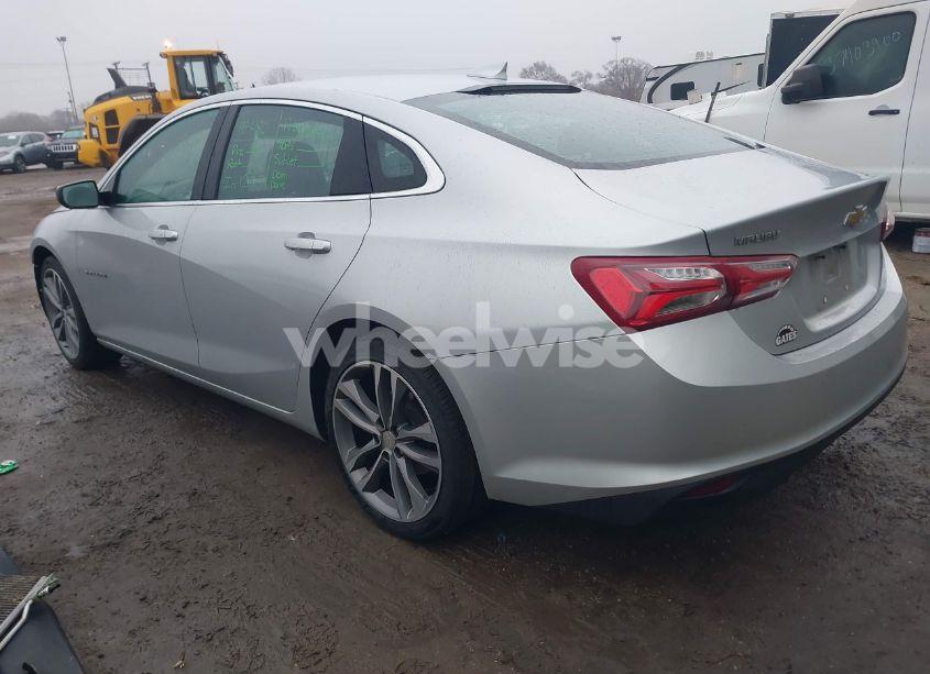 Photo 3 of 2022 Chevrolet Malibu FWD LT (VIN 1G1ZD5ST8NF109822)