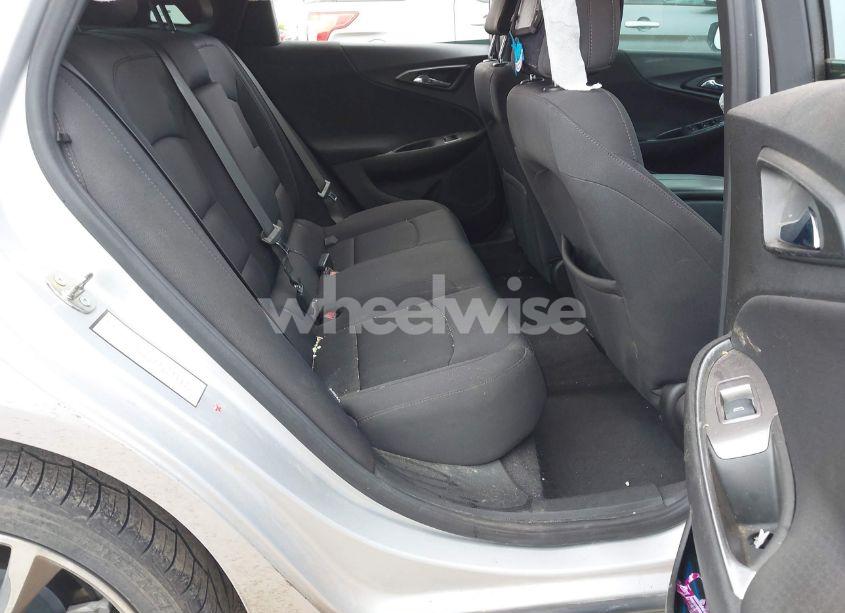 Photo 8 of 2022 Chevrolet Malibu FWD LT (VIN 1G1ZD5ST8NF121632)