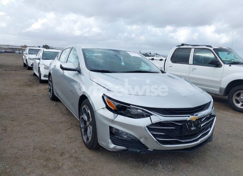 Photo 6 of 2022 Chevrolet Malibu FWD LT (VIN 1G1ZD5ST8NF140021)