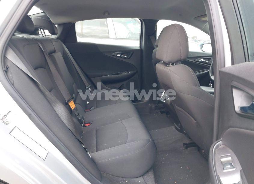 Photo 8 of 2022 Chevrolet Malibu FWD LT (VIN 1G1ZD5ST8NF140021)