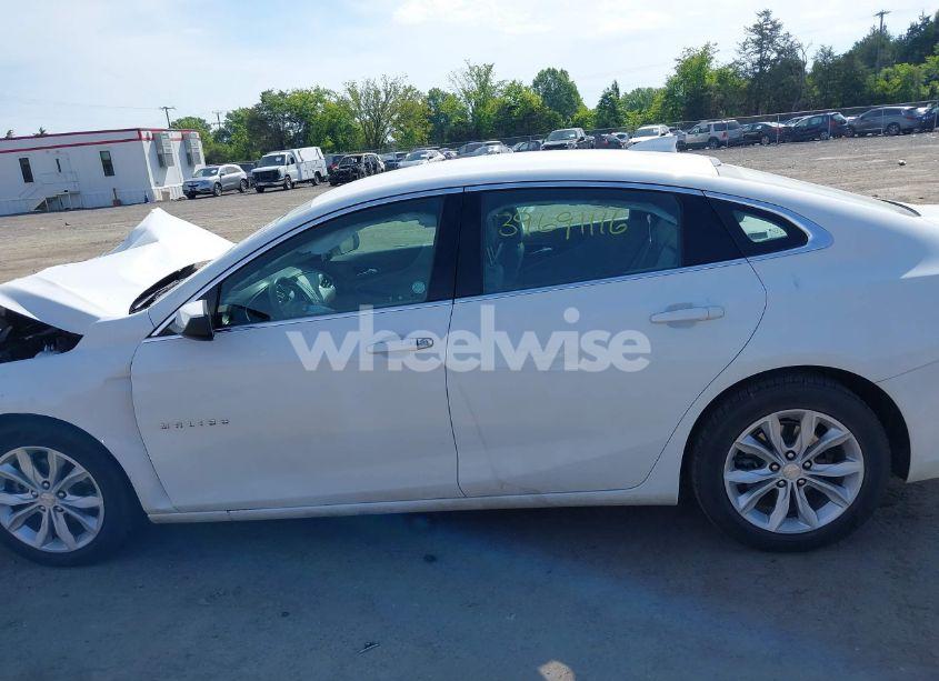 Photo 14 of 2022 Chevrolet Malibu FWD LT (VIN 1G1ZD5ST8NF147535)