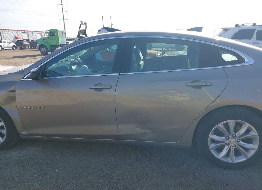 Photo 15 of 2022 Chevrolet Malibu FWD LT (VIN 1G1ZD5ST8NF148894)