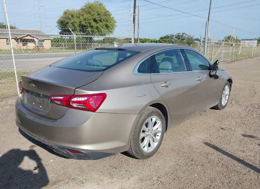 Photo 4 of 2022 Chevrolet Malibu FWD LT (VIN 1G1ZD5ST8NF148894)