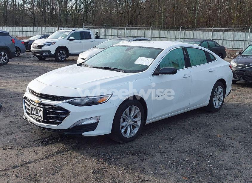 Photo 2 of 2022 Chevrolet Malibu FWD LT (VIN 1G1ZD5ST8NF149267)