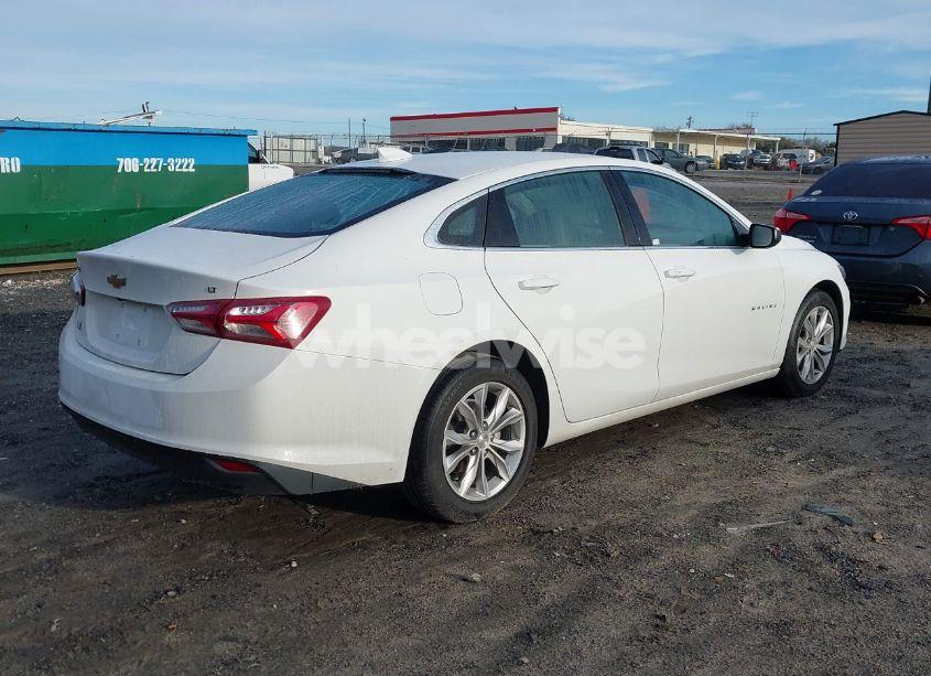 Photo 4 of 2022 Chevrolet Malibu FWD LT (VIN 1G1ZD5ST8NF149267)
