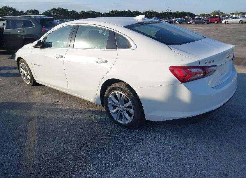 Photo 3 of 2022 Chevrolet Malibu FWD LT (VIN 1G1ZD5ST8NF161886)