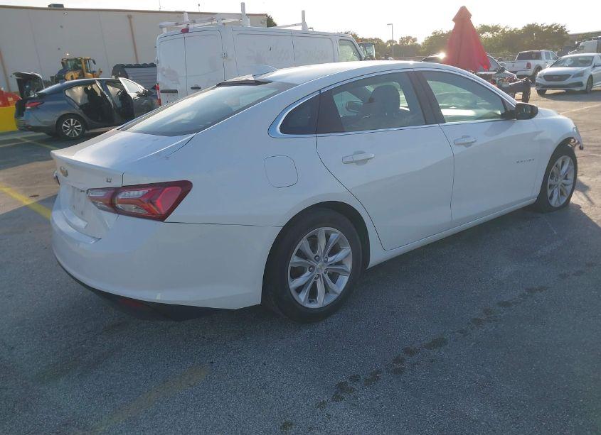 Photo 4 of 2022 Chevrolet Malibu FWD LT (VIN 1G1ZD5ST8NF161886)