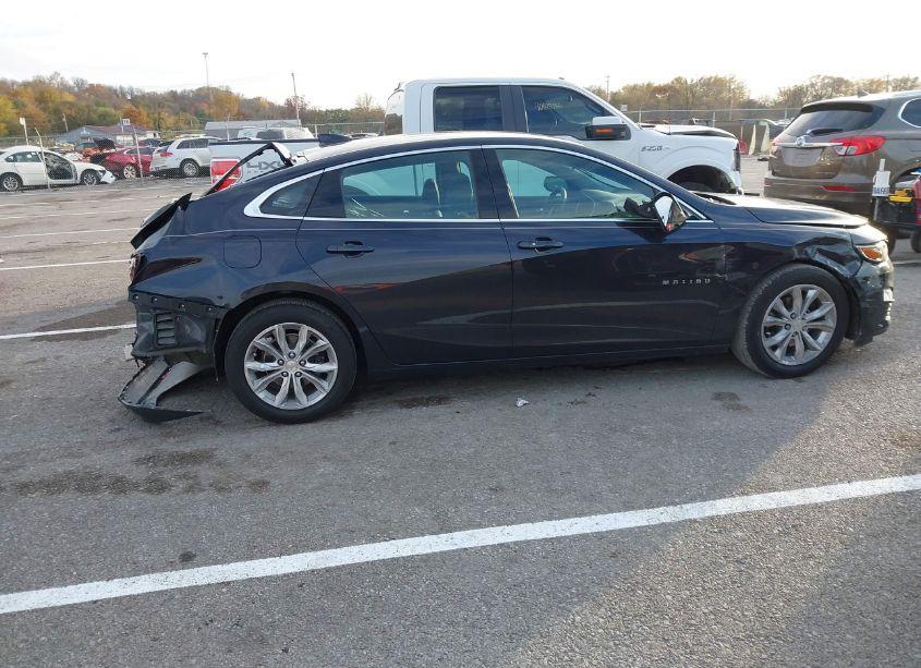 Photo 14 of 2022 Chevrolet Malibu FWD LT (VIN 1G1ZD5ST8NF209998)