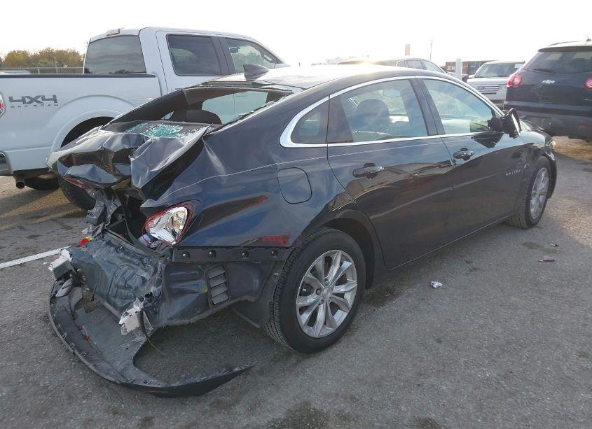 Photo 4 of 2022 Chevrolet Malibu FWD LT (VIN 1G1ZD5ST8NF209998)