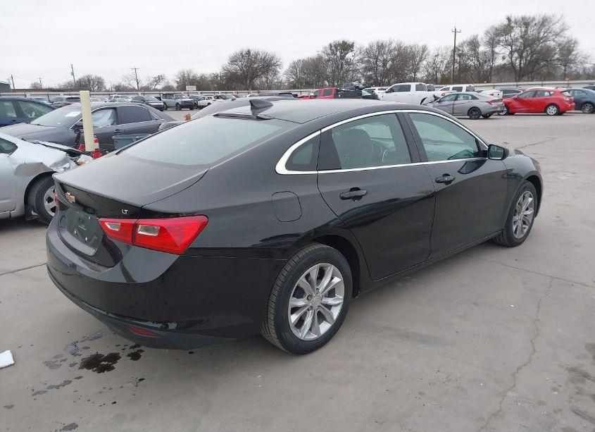 Photo 4 of 2023 Chevrolet Malibu FWD 1LT (VIN 1G1ZD5ST8PF132116)