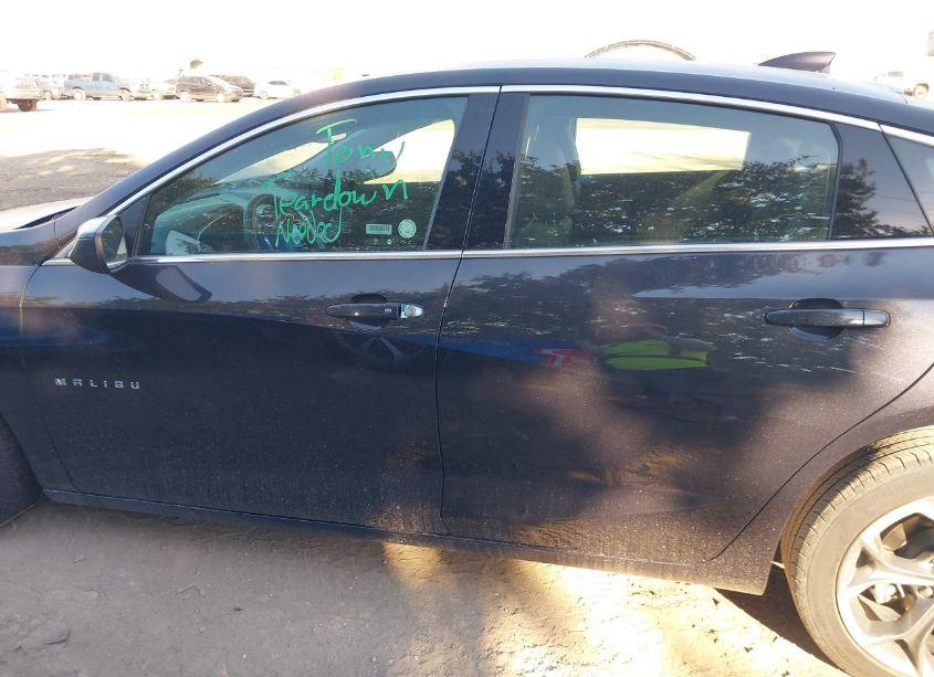 Photo 15 of 2023 Chevrolet Malibu FWD 1LT (VIN 1G1ZD5ST8PF160398)