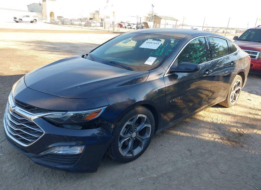 Photo 2 of 2023 Chevrolet Malibu FWD 1LT (VIN 1G1ZD5ST8PF160398)