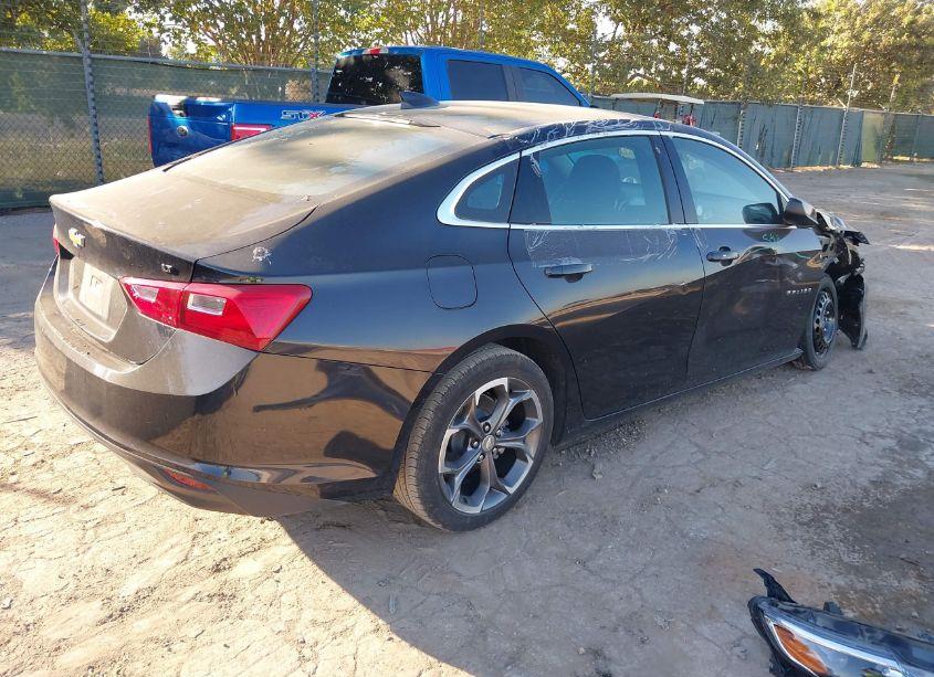 Photo 4 of 2023 Chevrolet Malibu FWD 1LT (VIN 1G1ZD5ST8PF160398)