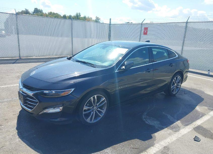 Photo 2 of 2023 Chevrolet Malibu FWD 1LT (VIN 1G1ZD5ST8PF161633)