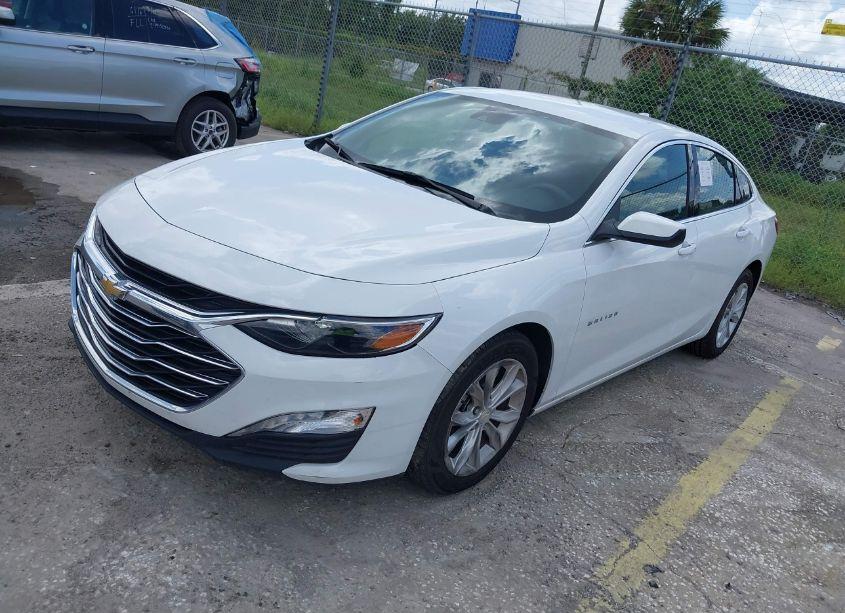 Photo 2 of 2023 Chevrolet Malibu FWD 1LT (VIN 1G1ZD5ST8PF163785)