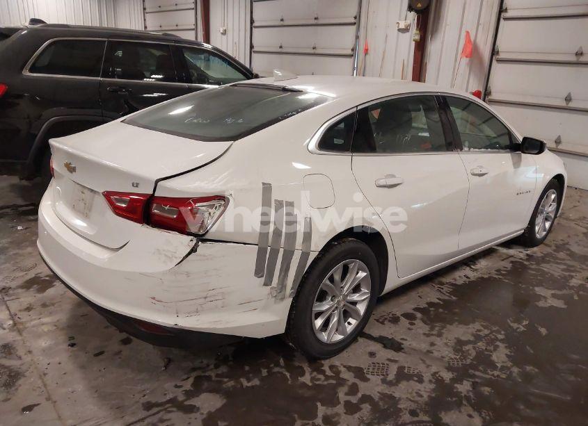 Photo 4 of 2023 Chevrolet Malibu FWD 1LT (VIN 1G1ZD5ST8PF167531)
