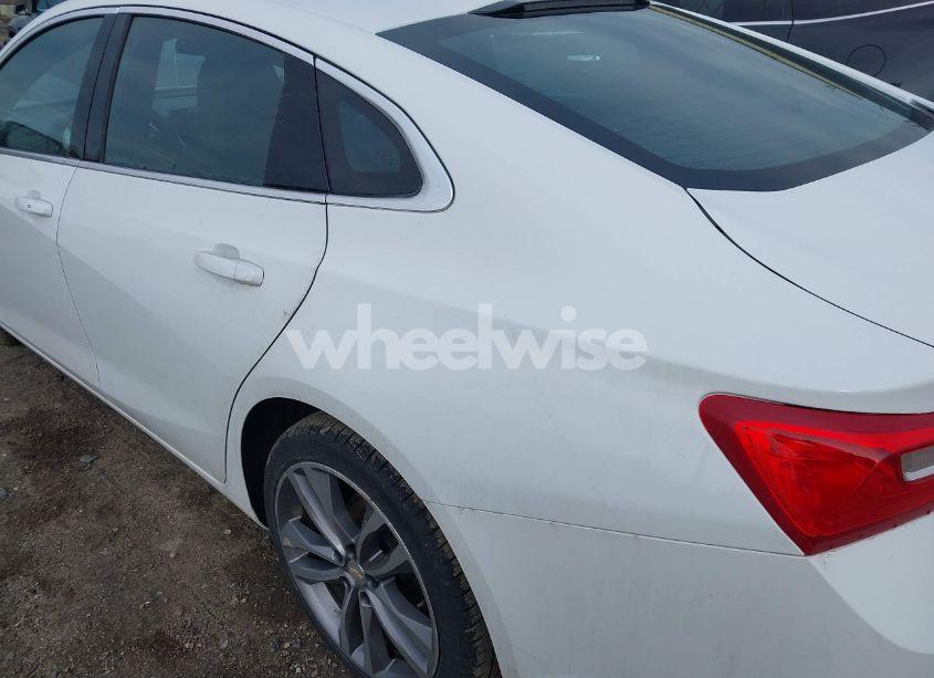 Photo 6 of 2023 Chevrolet Malibu FWD 1LT (VIN 1G1ZD5ST8PF182403)