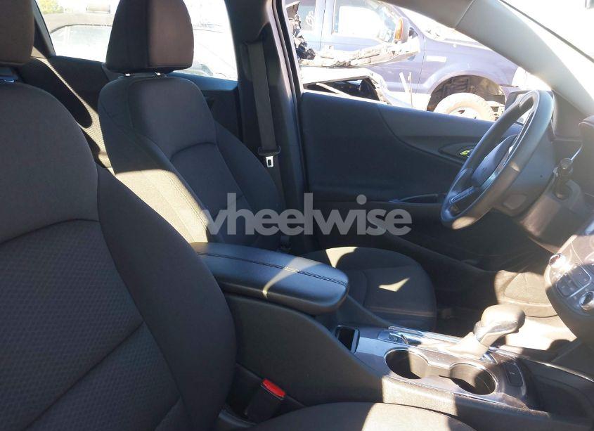 Photo 5 of 2023 Chevrolet Malibu FWD 1LT (VIN 1G1ZD5ST8PF193028)